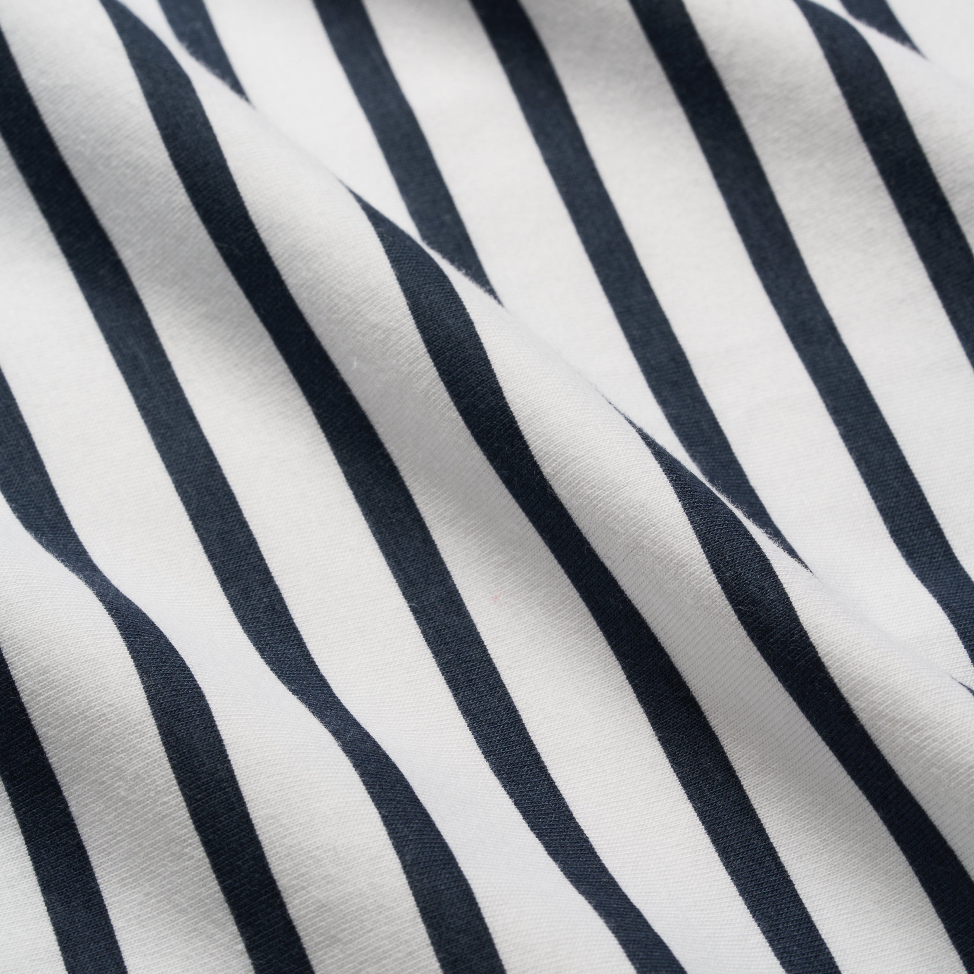 Literie pour bébé à rayures bleues