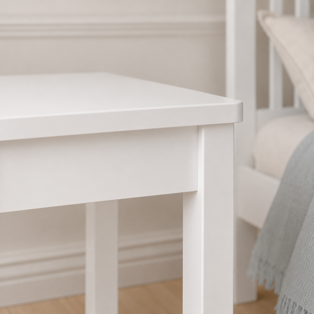Bedside Table White-Handpainted