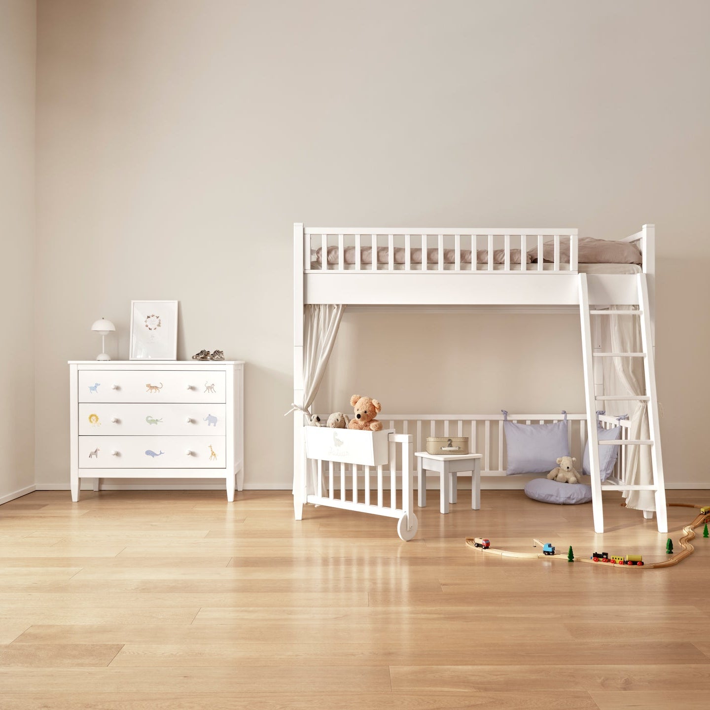 Kommode Weiss-Handbemalt