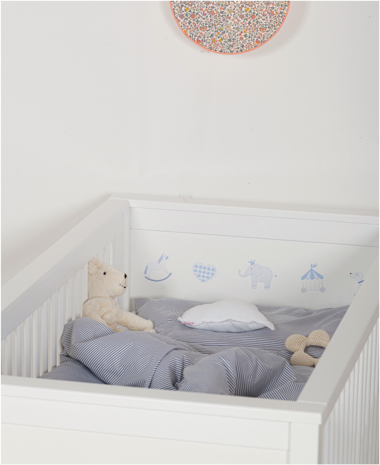 Baby Bed White